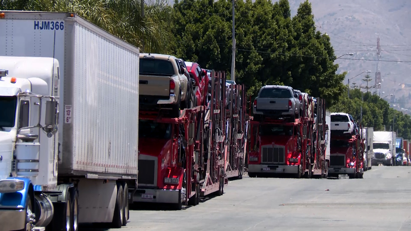 Mexico_s_Auto_Industry_Thrives_Amid_Global_Supply_Chain_Shifts_poster - News for amigos, by amigos Mexico_s_Auto_Industry_Thrives_Amid_Global_Supply_Chain_Shifts video poster