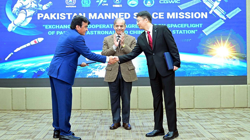 Pakistani_Astronaut_Set_for_China_Space_Station_Mission - News for amigos, by amigos Pakistani_Astronaut_Set_for_China_Space_Station_Mission