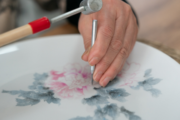 Peony Possibilities: Tradition Blossoms with Creative Flair Peony_Possibilities__Tradition_Blossoms_with_Creative_Flair