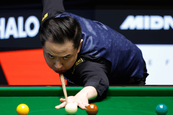 Snooker Showdown: Xiao Guodong & Higgins Tied at 4-4 in Sheffield Snooker_Showdown__Xiao_Guodong___Higgins_Tied_at_4_4_in_Sheffield