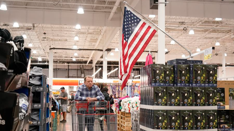 Tariff Troubles: Rising Prices for American Consumers Tariff_Troubles__Rising_Prices_for_American_Consumers