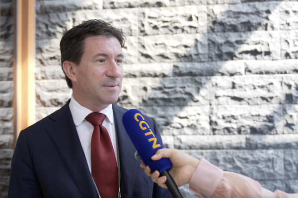 Trade Limits Threaten Global Growth, Expert Calls for Free Trade Revival Trade_Limits_Threaten_Global_Growth__Expert_Calls_for_Free_Trade_Revival video poster