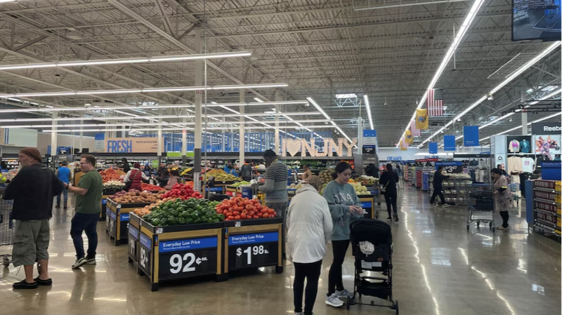 US_Shoppers_Stockpile_Essentials_Amid_Tariff_Fears