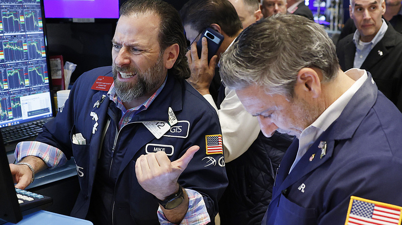 US_Tariff_Tantrum_Sparks_Global_Market_Turbulence - News for amigos, by amigos US_Tariff_Tantrum_Sparks_Global_Market_Turbulence