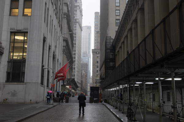 US_Tariff_Tensions_Shake_Corporate_Confidence