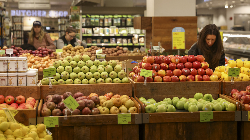 U_S__Economy_Catches_Tariff_Blues_Amid_Rising_Prices - News for amigos, by amigos U_S__Economy_Catches_Tariff_Blues_Amid_Rising_Prices