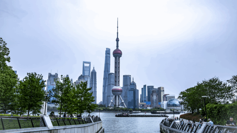 Xi_Champions_AI_Innovation_in_Shanghai