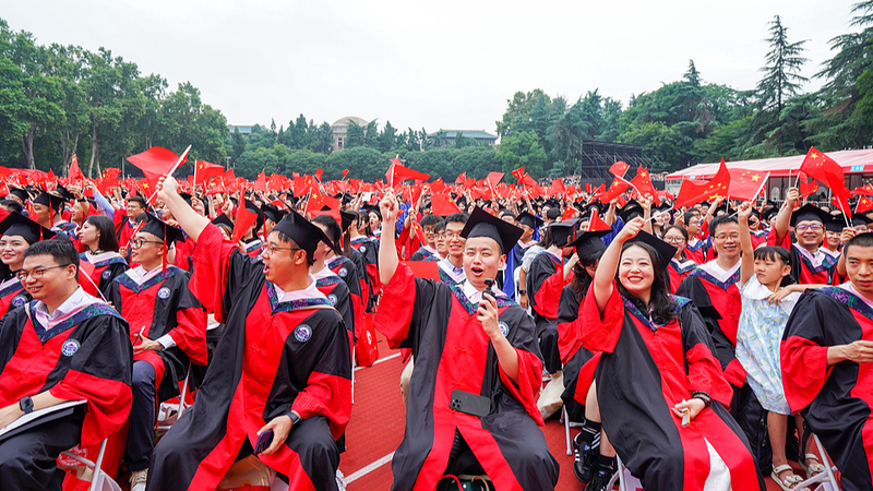Xi Jinping Urges Youth to Lead Chinese Modernization Xi_Jinping_Urges_Youth_to_Lead_Chinese_Modernization