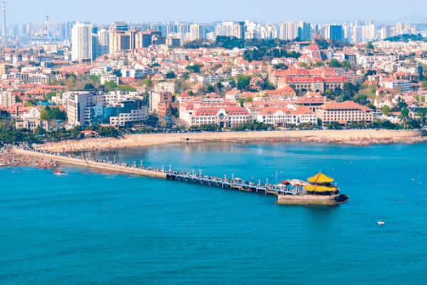 Zhanqiao Pier: A Timeless Cinematic Icon in Qingdao Zhanqiao_Pier__A_Timeless_Cinematic_Icon_in_Qingdao