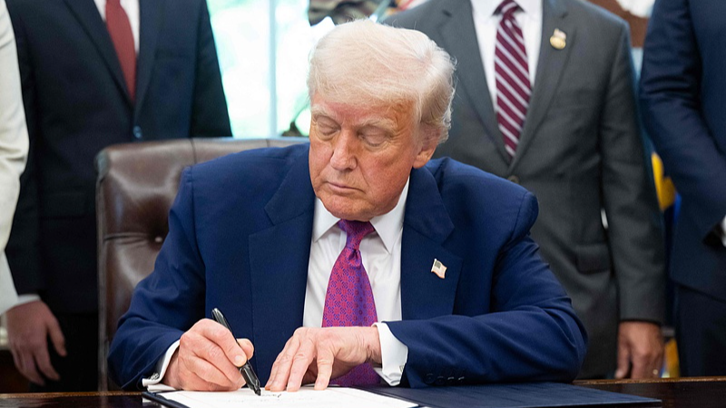 15 States Sue Over Trump’s Fossil Fuel Push 15_States_Sue_Over_Trump_s_Fossil_Fuel_Push