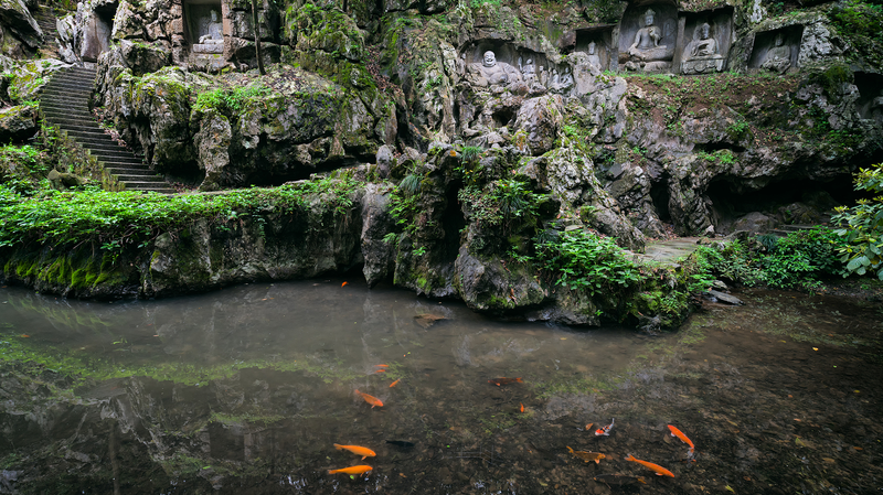 Ancient Grottoes Unearthed: Hangzhou’s Feilai Peak Legend Ancient_Grottoes_Unearthed__Hangzhou_s_Feilai_Peak_Legend