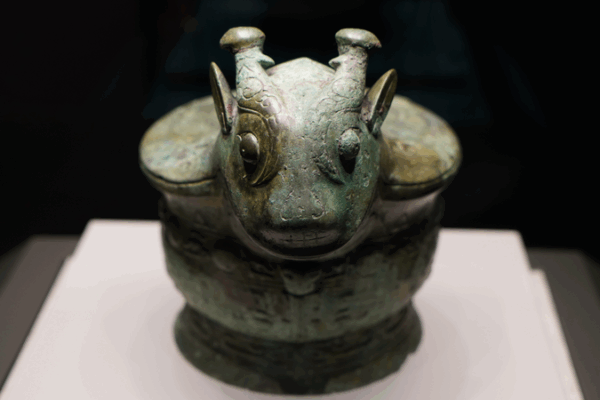Ancient Wine Vessels: A Toast to Bronze Brilliance Ancient_Wine_Vessels__A_Toast_to_Bronze_Brilliance