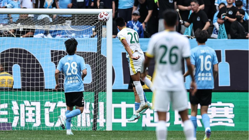 Beijing_Guoan_Continues_Winning_Streak_with_2_0_Victory