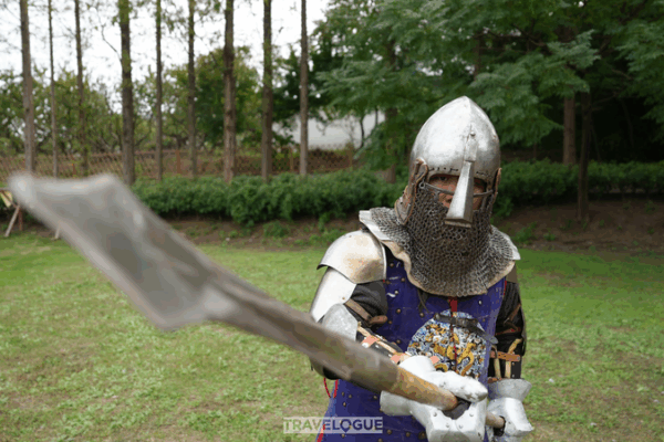 Buhurt Combat: Bringing Ancient Chinese Battles to Life Buhurt_Combat__Bringing_Ancient_Chinese_Battles_to_Life
