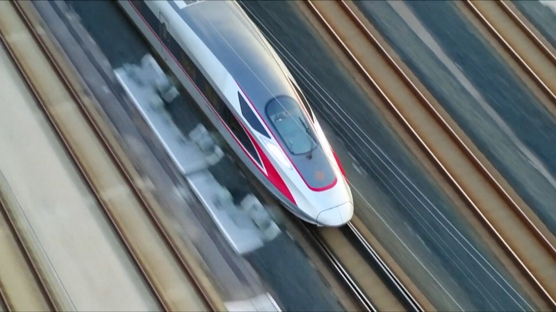 CR450__World_s_Fastest_Train_Unleashes_Ultra_Precise_Braking_Tech video poster