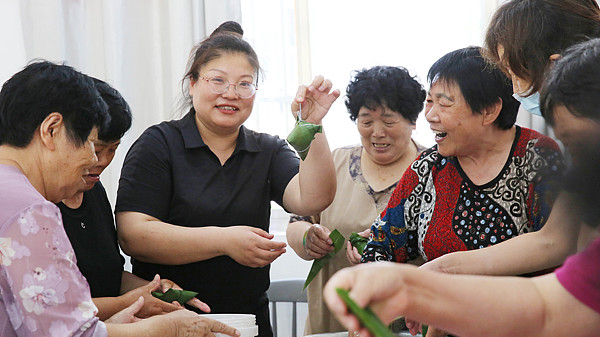 China Empowers Seniors with Active Social Engagement China_Empowers_Seniors_with_Active_Social_Engagement