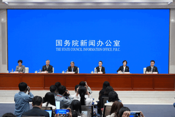 China Enacts Landmark Law to Boost Private Economy China_Enacts_Landmark_Law_to_Boost_Private_Economy
