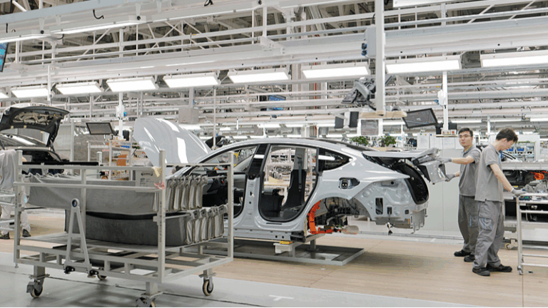China_s_Landmark_Law_Boosts_Private_Sector_Growth