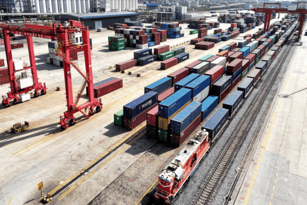 China’s Railway Freight Surge: 1.3B Tonnes Moved in 2025 China_s_Railway_Freight_Surge__1_3B_Tonnes_Moved_in_2025