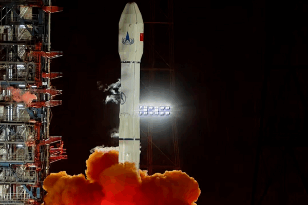 China_s_Tianwen_2_Blasts_Off_on_Asteroid___Comet_Mission - News for amigos, by amigos China_s_Tianwen_2_Blasts_Off_on_Asteroid___Comet_Mission