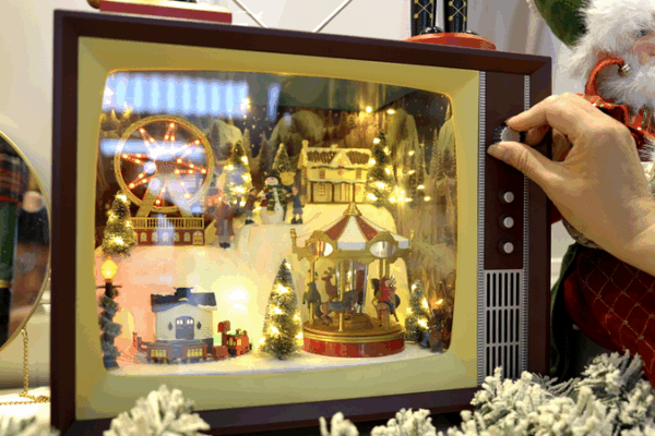 Chinese_Exporters_Pivot_Amid_US_Tariffs video poster