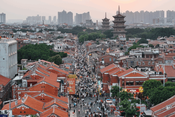 Chinese_Mainland_May_Day__314M_Domestic_Trips_Soar