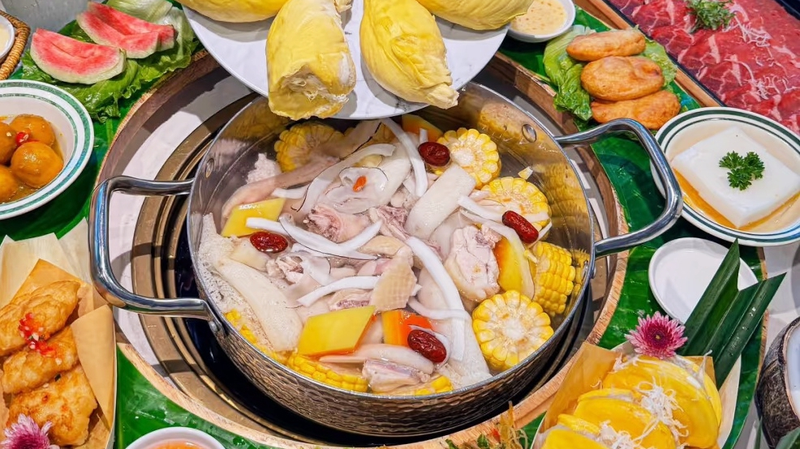 Coconut_Chicken__A_Tropical_Fusion_of_Flavors