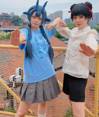 Cosplayers Bring China’s Animation Boom to Life Cosplayers_Bring_China_s_Animation_Boom_to_Life video poster