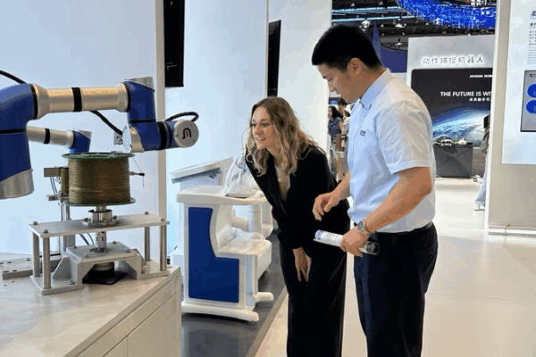 Culture & Commerce Unite at China-CEEC Expo Culture___Commerce_Unite_at_China_CEEC_Expo video poster
