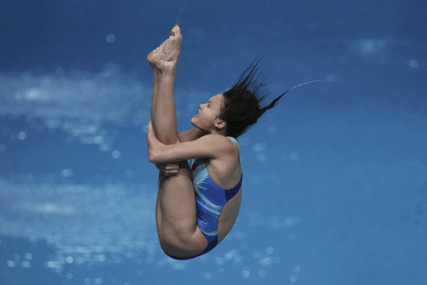 Diving_Dominance__Chinese_Divers_Sweep_World_Cup_in_Beijing
