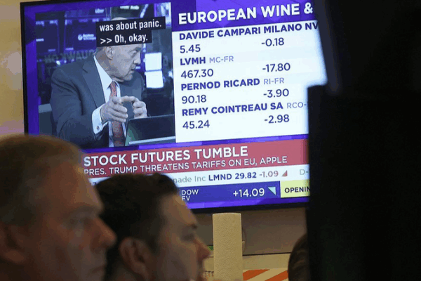 EU Holds Steady as Trump Pauses Tariffs EU_Holds_Steady_as_Trump_Pauses_Tariffs
