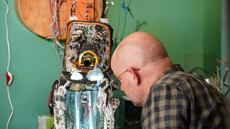 French_Tinkerer_Transforms_Beijing_Hutongs_into_a_Sound_Playground