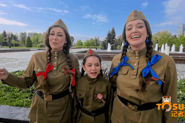 Heartwarming_Encounter_Celebrates_China_Russia_Bond video poster