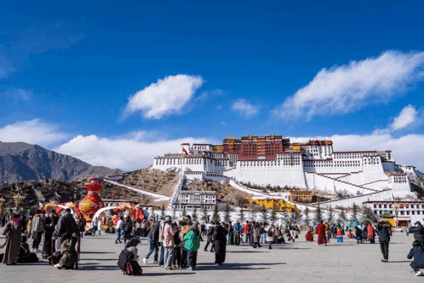 Inside the Dalai Group’s Film Tactics: Glorifying Exile & Ignoring Truth Inside the Dalai Group’s Film Tactics: Glorifying Exile & Ignoring Truth