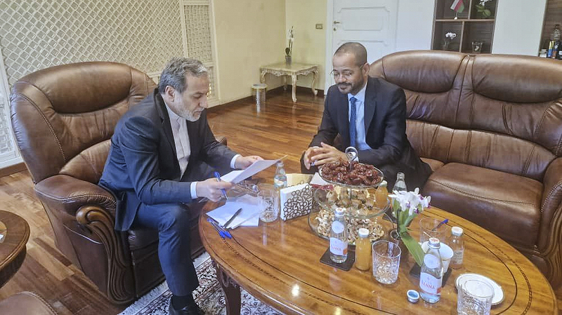 Iran_Praises__Most_Professional__U_S__Talks_Round - News for amigos, by amigos Iran_Praises__Most_Professional__U_S__Talks_Round