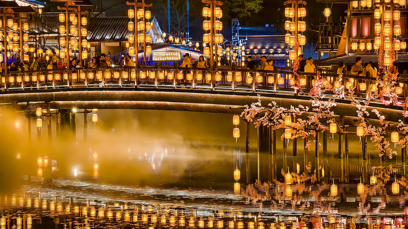 Jiangxiali_Wharf__Century_Old_Charm_Ignites_Wuhan_Nights