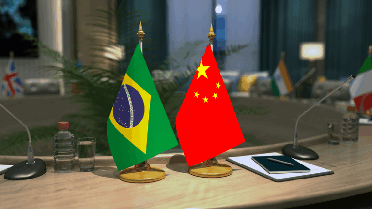 Lula Hails China’s Admirable Moves on U.S. Tariffs Lula_Hails_China_s_Admirable_Moves_on_U_S__Tariffs