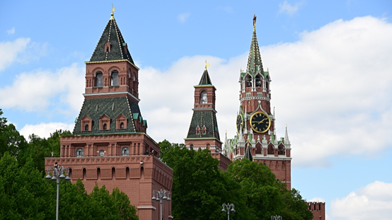 Moscow Meeting: Xi & Putin in Small-Group Talks Moscow_Meeting__Xi___Putin_in_Small_Group_Talks