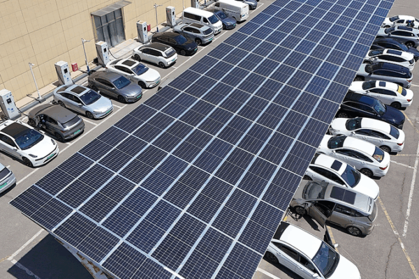 NEV Charging Surge Energizes May Day Travel on the Chinese Mainland NEV_Charging_Surge_Energizes_May_Day_Travel_on_the_Chinese_Mainland