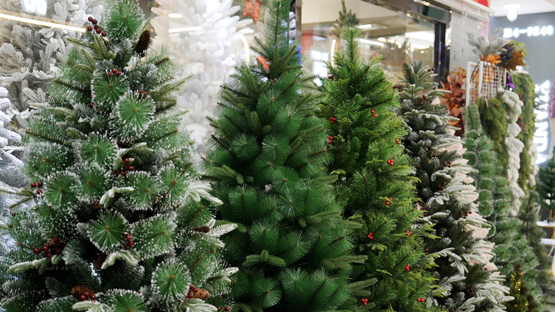 No_Christmas__Yiwu_Traders_Warn_of_Holiday_Disruption video poster