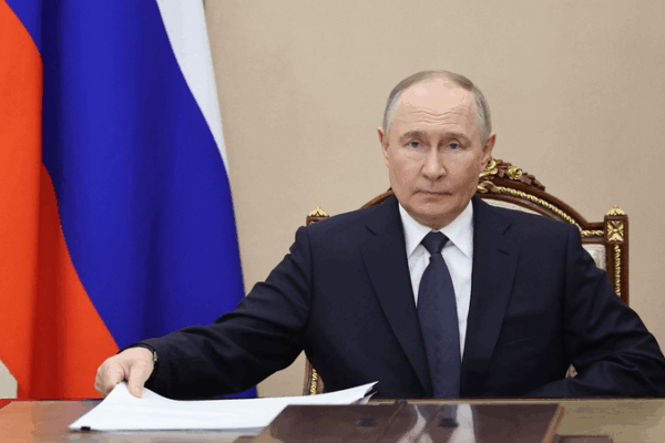 Putin to Spark Global Ties at First Russia-Arab Summit Putin_to_Spark_Global_Ties_at_First_Russia_Arab_Summit