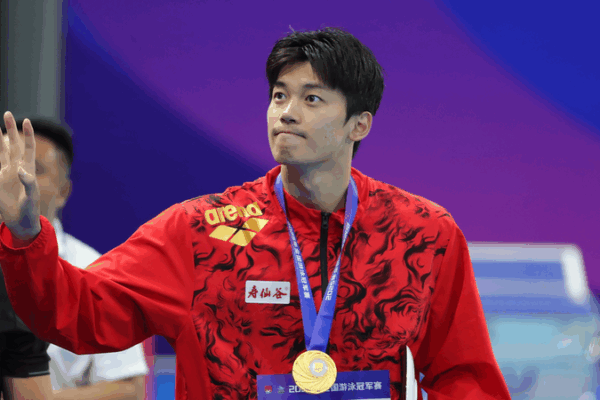 Record-Breaking Feats at Shenzhen Swimming Champs Record_Breaking_Feats_at_Shenzhen_Swimming_Champs