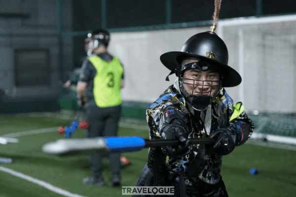 Rooftop Cold Weapon Combat Thrills in Shanghai Rooftop_Cold_Weapon_Combat_Thrills_in_Shanghai