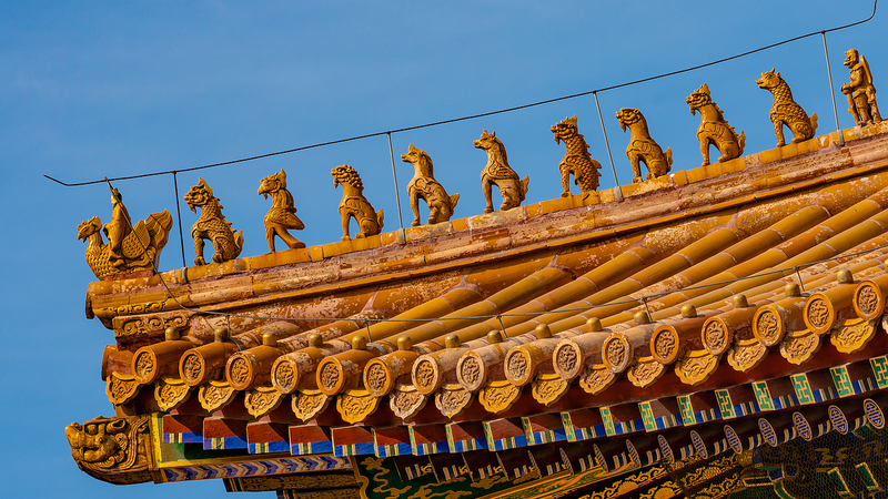 Rooftop_Guardians__Mythical_Beasts_at_the_Forbidden_City