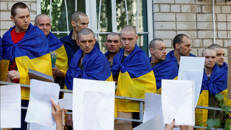 Russia_Bombards_Kyiv__Drone_and_Missile_Strike