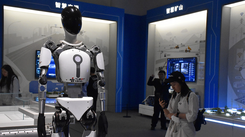 Sichuan Humanoid Robots Steal the Show at National Museum of China Sichuan_Humanoid_Robots_Steal_the_Show_at_National_Museum_of_China