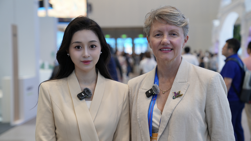 Slovenia_Shines_at_China_CEEC_Expo_Boosting_Ties_poster - News for amigos, by amigos Slovenia_Shines_at_China_CEEC_Expo_Boosting_Ties video poster