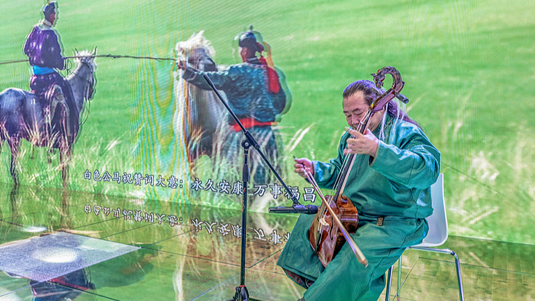 Spotlight_on_Traditional_Culture_at_Shenzhen_Fair