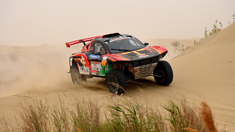Stage 8 Desert Challenge at Taklimakan Rally Thrills Racers Stage_8_Desert_Challenge_at_Taklimakan_Rally_Thrills_Racers video poster