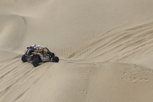 Taklimakan Rally 2025: Crew Insights & Race Strategies Taklimakan_Rally_2025__Crew_Insights___Race_Strategies video poster
